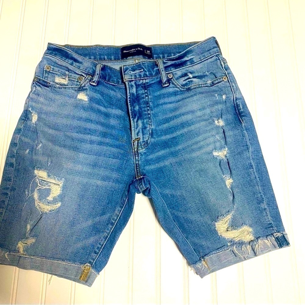 Abercrombie & Fitch Distressed Men’s Jean Shorts Waist 30 Y2K Streetwear